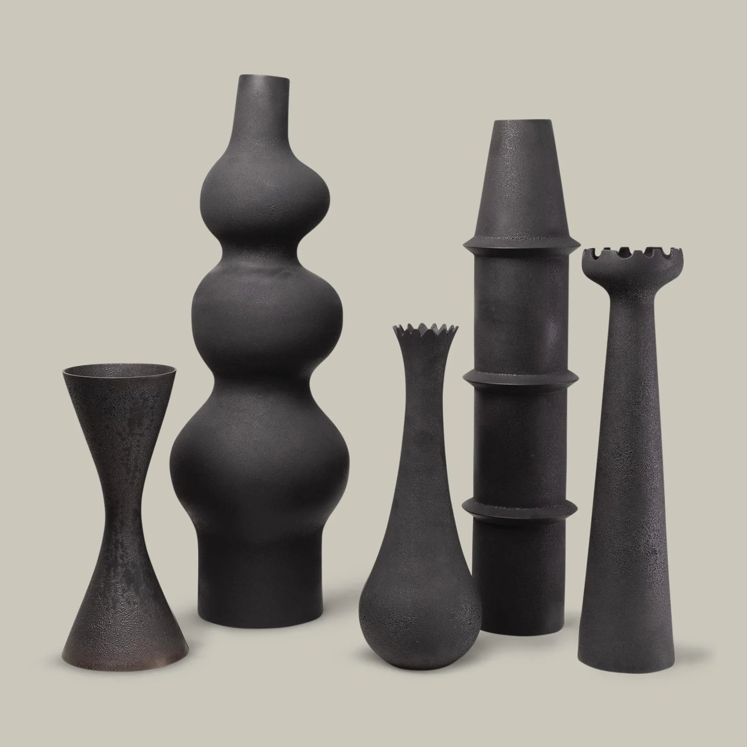 Panisse Vase (Black) - Image 3